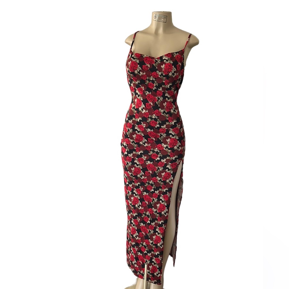 Fitted floral maxi
